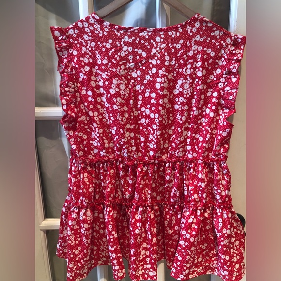 Womens red floral v neck flowy ruched short sleeve blouse in size large - Picture 6 of 7